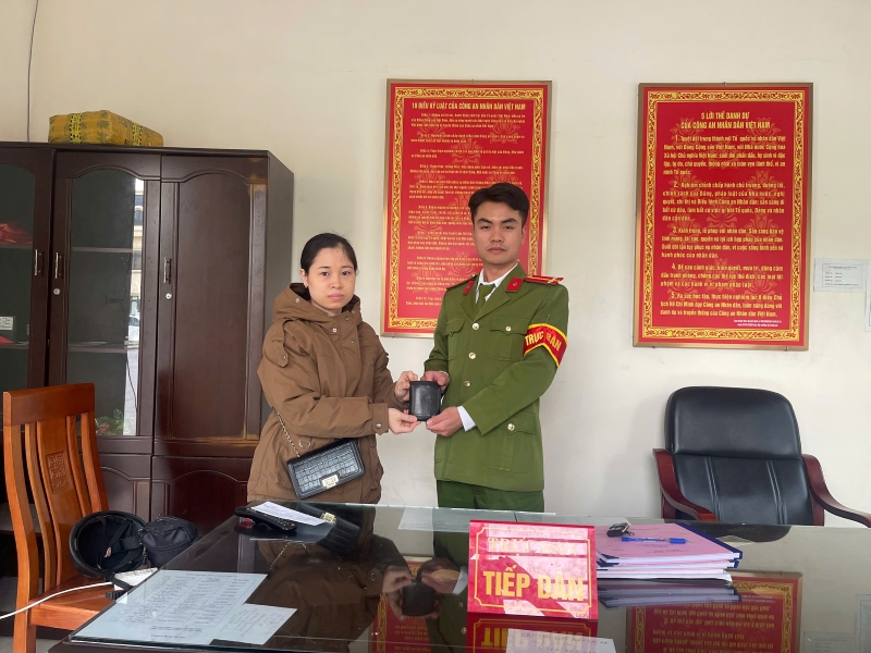 Công dân gửi thư cảm ơn Công an phường Đông Hải đã kịp thời trao trả tài sản